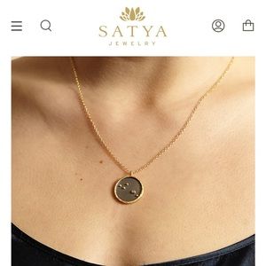 Brand new 18in Scorpio Citrine Necklace